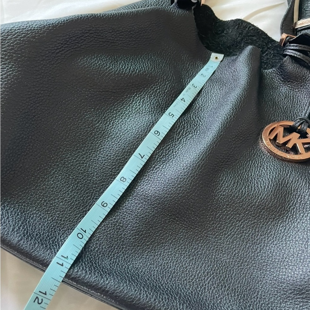 Michael Kors Black Leather Tote Bag - Picture 13 of 16